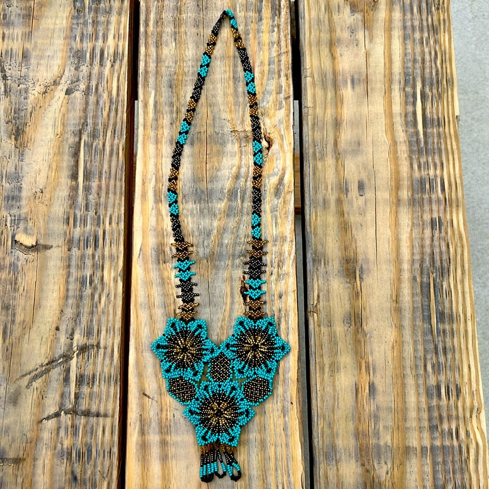 🦚🦚🦚HUICHOL MEXICAN BEADED NECKLACE FOLK ART 🦚🦚🦚